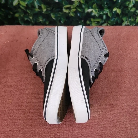 Kids Black and Grey Vans - Picture 2 of 6